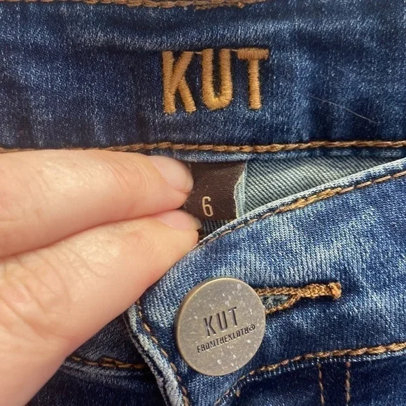 Kut from the kloth denim jeans with rolled cuff. H-11 - Picture 2 of 4